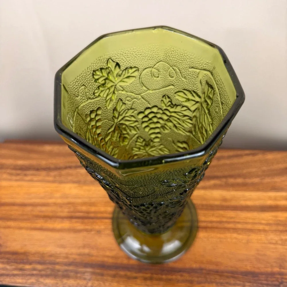 Indiana Glass Harvest Grape Olive Green Vintage Pedestal Vase 10 Inch Heptagon